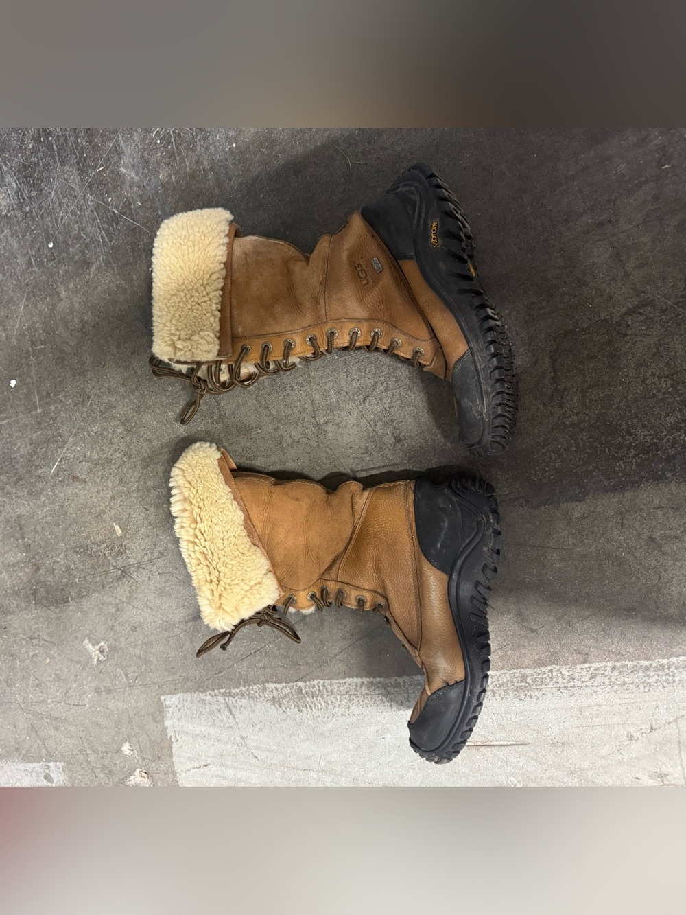 UGG Brown and Black Lace-Up Shearling Winter Boots - Picture 7 of 9
